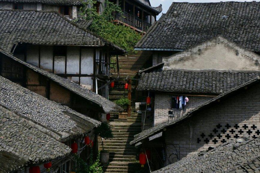 豪宅屋顶逃脱